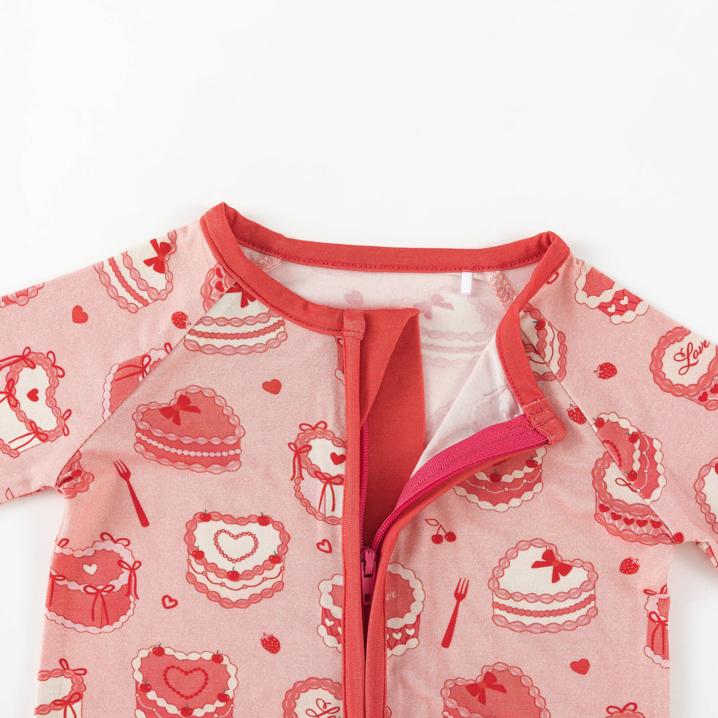 Sweetheart Cakes (Convertible Zip Footies)